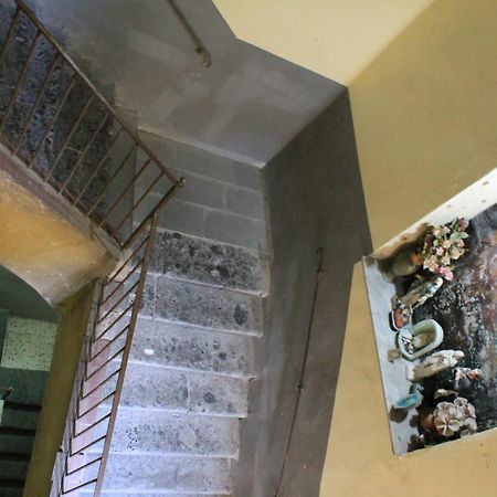 Il Vicoletto Maiorani 39 Apartment Napoli Bagian luar foto