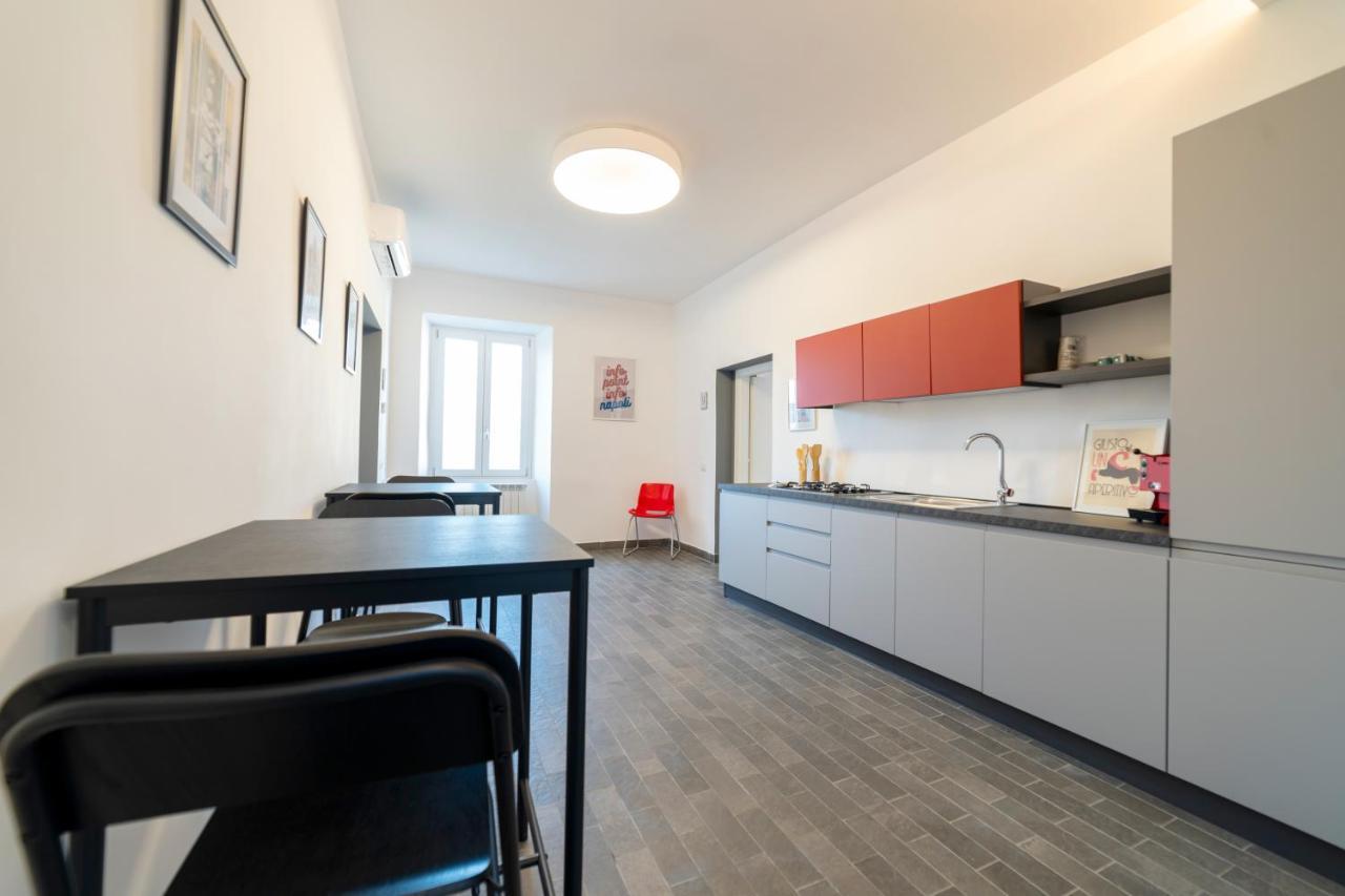 Il Vicoletto Maiorani 39 Apartment Napoli Bagian luar foto