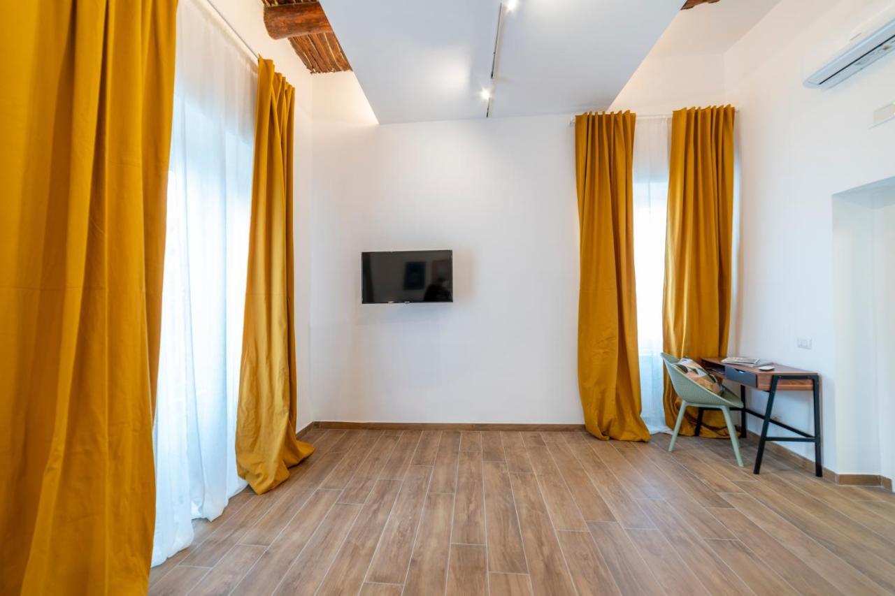 Il Vicoletto Maiorani 39 Apartment Napoli Bagian luar foto